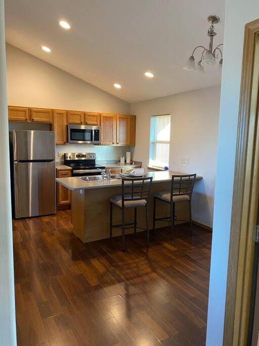 Close To The Bozeman Airport 贝尔格莱德 外观 照片
