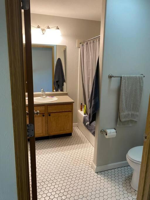 Close To The Bozeman Airport 贝尔格莱德 外观 照片